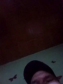 Snapshot of maiki7778 chatting on 23, 3, 2026 maiki7778 online show from 23, 3, 2026