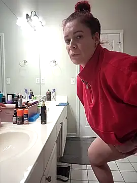 HollyTattoo online show from 12, 2, 2026