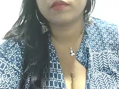 ROSEE MERRYYYY online show from 5, 1, 2025