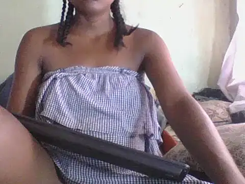 Hamie sexy online show from 7, 2, 2025