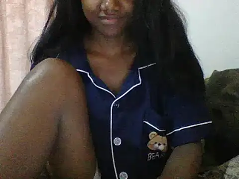 Hamie sexy online show from 7, 2, 2026