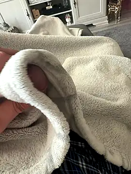 Snapshot of frechsein chatting on 1, 12, 2025 frechsein online show from 1, 12, 2025