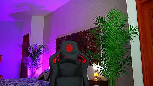 Snapshot of ambarEvans chatting on 1, 12, 2024 ambarEvans online show from 1, 12, 2024