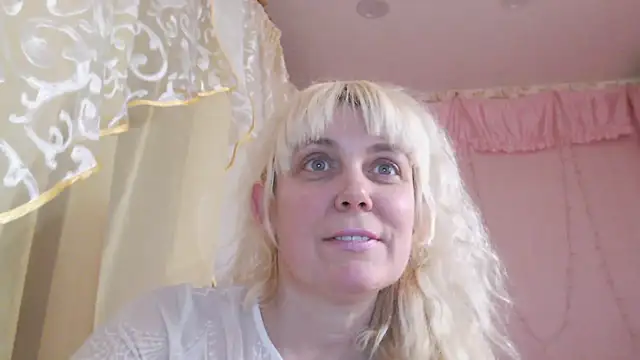 SunnySylvia online show from 7, 1, 2025