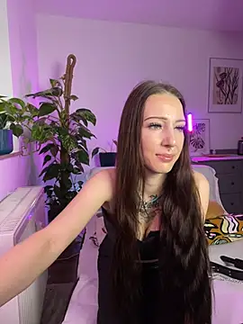 Trixie-Tainted online show from 9, 12, 2024