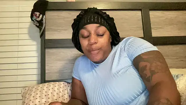 Creamesensation online show from 26, 10, 2025