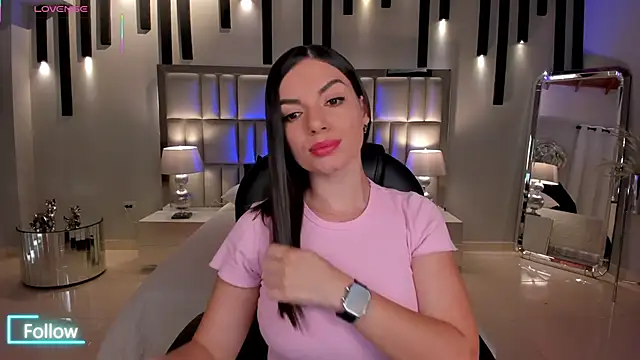 Snapshot of MorganHicks chatting on 5, 12, 2025 MorganHicks online show from 5, 12, 2025