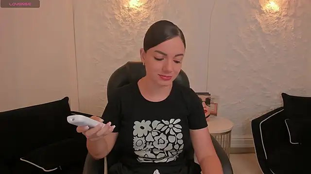 Snapshot of MorganHicks chatting on 9, 1, 2026 MorganHicks online show from 9, 1, 2026