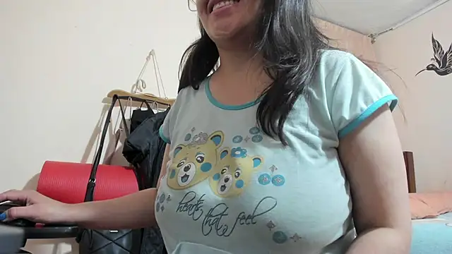 latinfemale online show from 28, 12, 2024