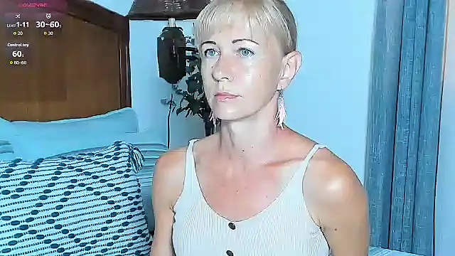 Christine 35 online show from 6, 11, 2025