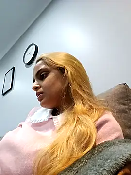 Snapshot of DirtySnowball69 chatting on 9, 10, 2025 DirtySnowball69 online show from 9, 10, 2025