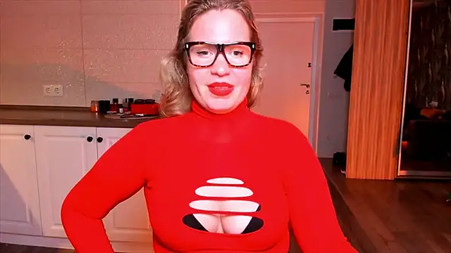 HotTiffani online show from 9, 10, 2025