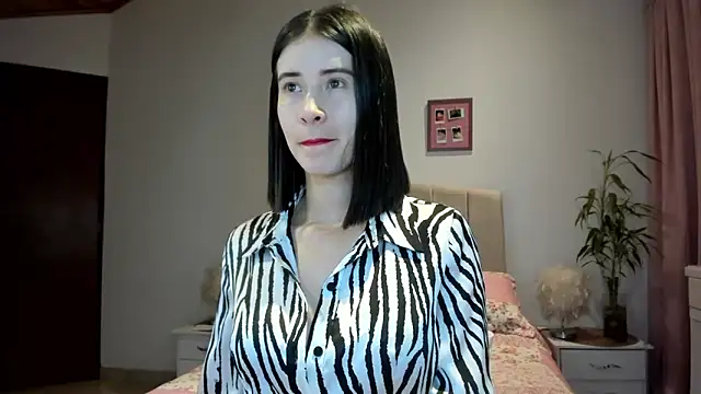 macarena vallejo online show from 25, 9, 2025