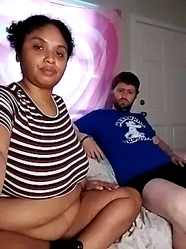 Snapshot of TasteeKitty chatting on 28, 2, 2025 TasteeKitty online show from 28, 2, 2025