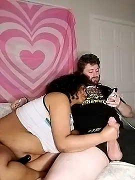 Snapshot of TasteeKitty chatting on 16, 3, 2025 TasteeKitty online show from 16, 3, 2025