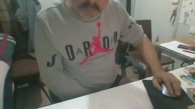 Snapshot of LiONTURK chatting on 24, 2, 2026 LiONTURK online show from 24, 2, 2026