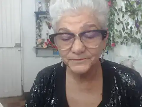 FunnyGrandma online show from 11, 1, 2025
