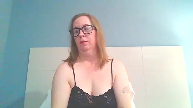 Snapshot of SweetandNaughty1 chatting on 10, 12, 2024 SweetandNaughty1 online show from 10, 12, 2024