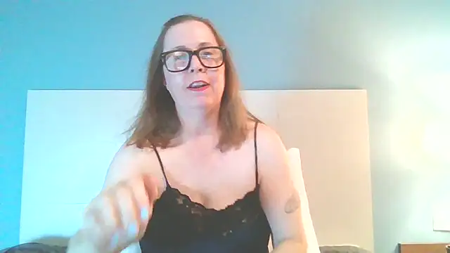 Snapshot of SweetandNaughty1 chatting on 17, 3, 2025 SweetandNaughty1 online show from 17, 3, 2025