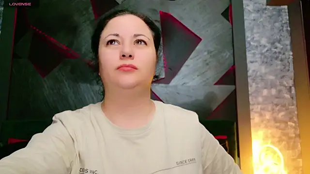 AleshaArabian online show from 2, 1, 2025