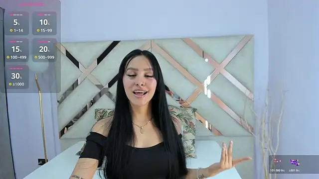 Snapshot of tati_saldarriaga chatting on 18, 11, 2025 tati saldarriaga online show from 18, 11, 2025