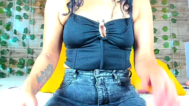 alyssia ocean online show from 15, 2, 2025