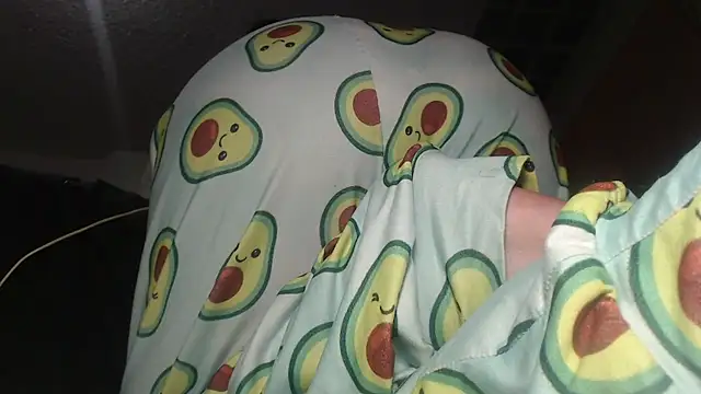 prettyangelsquirt online show from 18, 1, 2025