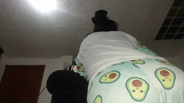 prettyangelsquirt online show from 22, 2, 2025