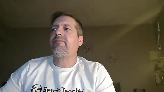 Snapshot of matrikes1 chatting on 15, 3, 2026 matrikes1 online show from 15, 3, 2026