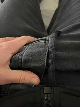 Snapshot of _Inchiodo_ chatting on 11, 12, 2024  Inchiodo  online show from 11, 12, 2024