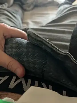 Snapshot of _Inchiodo_ chatting on 5, 2, 2025  Inchiodo  online show from 5, 2, 2025