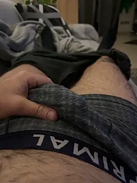 Snapshot of _Inchiodo_ chatting on 5, 2, 2025  Inchiodo  online show from 5, 2, 2025