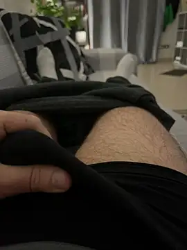 Snapshot of _Inchiodo_ chatting on 6, 2, 2025  Inchiodo  online show from 6, 2, 2025