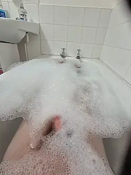 Deebo2212 online show from 18, 2, 2026