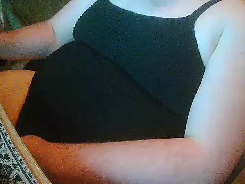 Snapshot of szadamo chatting on 7, 4, 2026 szadamo online show from 7, 4, 2026