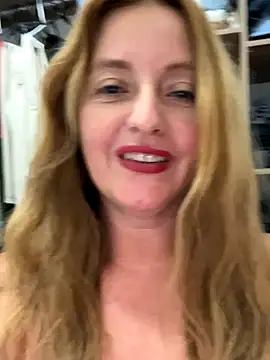 moniquerainx online show from 24, 10, 2025