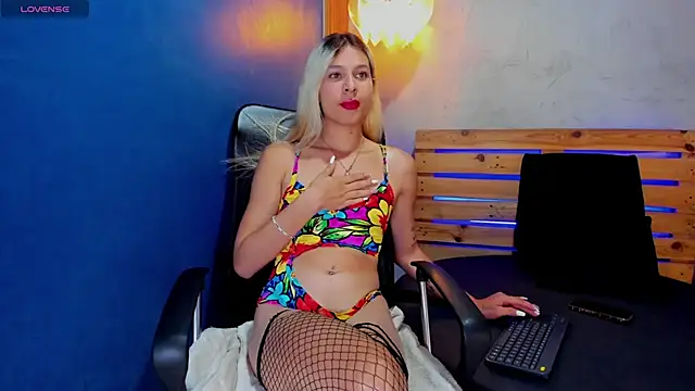 niky doll  online show from 27, 10, 2025