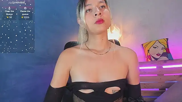 niky doll  online show from 17, 2, 2026