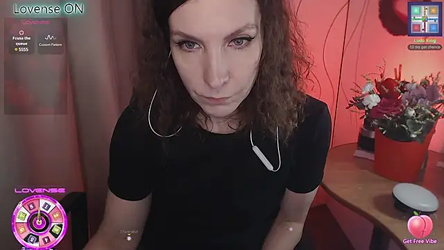 JohansonKatie online show from 17, 2, 2025