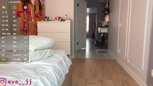 Snapshot of Eva_JJ chatting on 20, 11, 2025 Eva JJ online show from 20, 11, 2025