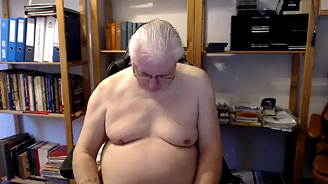 SchwanzhureXXL online show from 3, 2, 2025