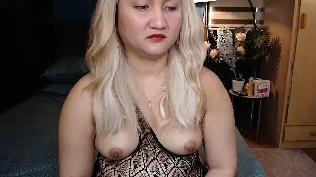 xheavenlytrans online show from 11, 10, 2025