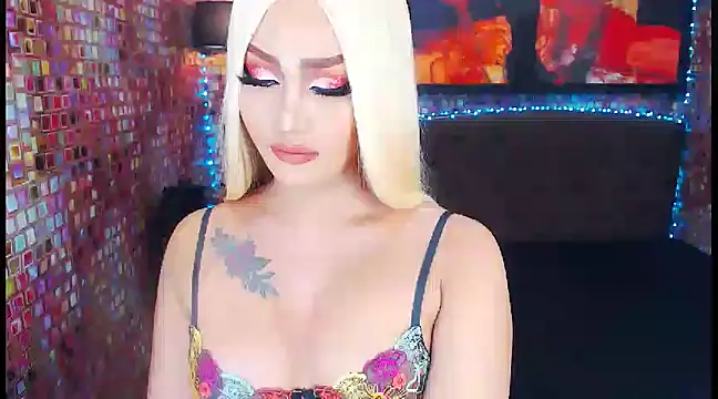 Snapshot of KylieMaxwellCaulfield_TS chatting on 12, 2, 2025 KylieMaxwellCaulfield TS online show from 12, 2, 2025