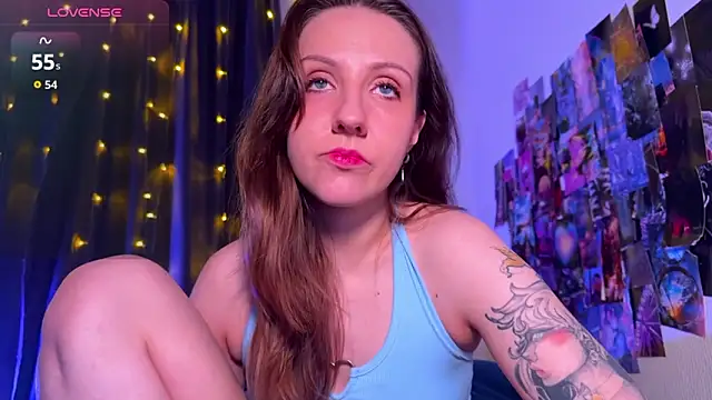 Snapshot of HotaruTomo chatting on 4, 2, 2026 HotaruTomo online show from 4, 2, 2026