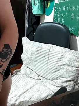 ElfGrey online show from 8, 1, 2025