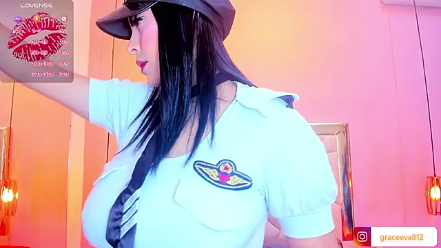 Eva Grace  online show from 10, 11, 2025