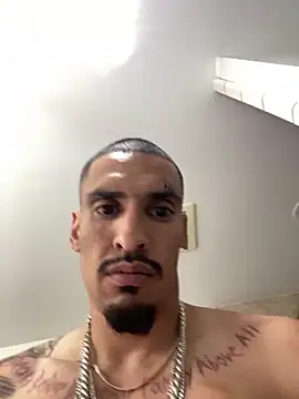 Snapshot of Prettyboiflaco chatting on 4, 2, 2025 Prettyboiflaco online show from 4, 2, 2025