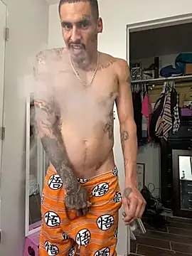 Snapshot of Prettyboiflaco chatting on 18, 2, 2025 Prettyboiflaco online show from 18, 2, 2025