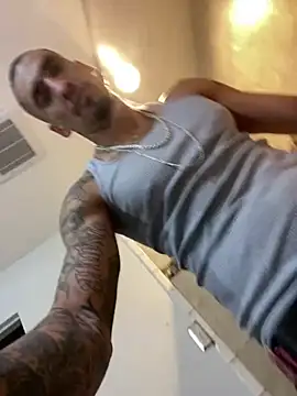 Snapshot of Prettyboiflaco chatting on 9, 3, 2025 Prettyboiflaco online show from 9, 3, 2025