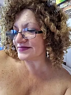 Hot Azaleea online show from 19, 10, 2025